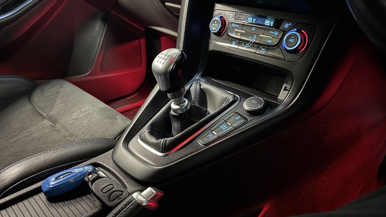 Used Ford Focus 2016 for sale - 76387310: Photo 12