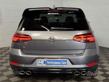 Used Volkswagen Golf 2017 for sale - 74949700: Photo
