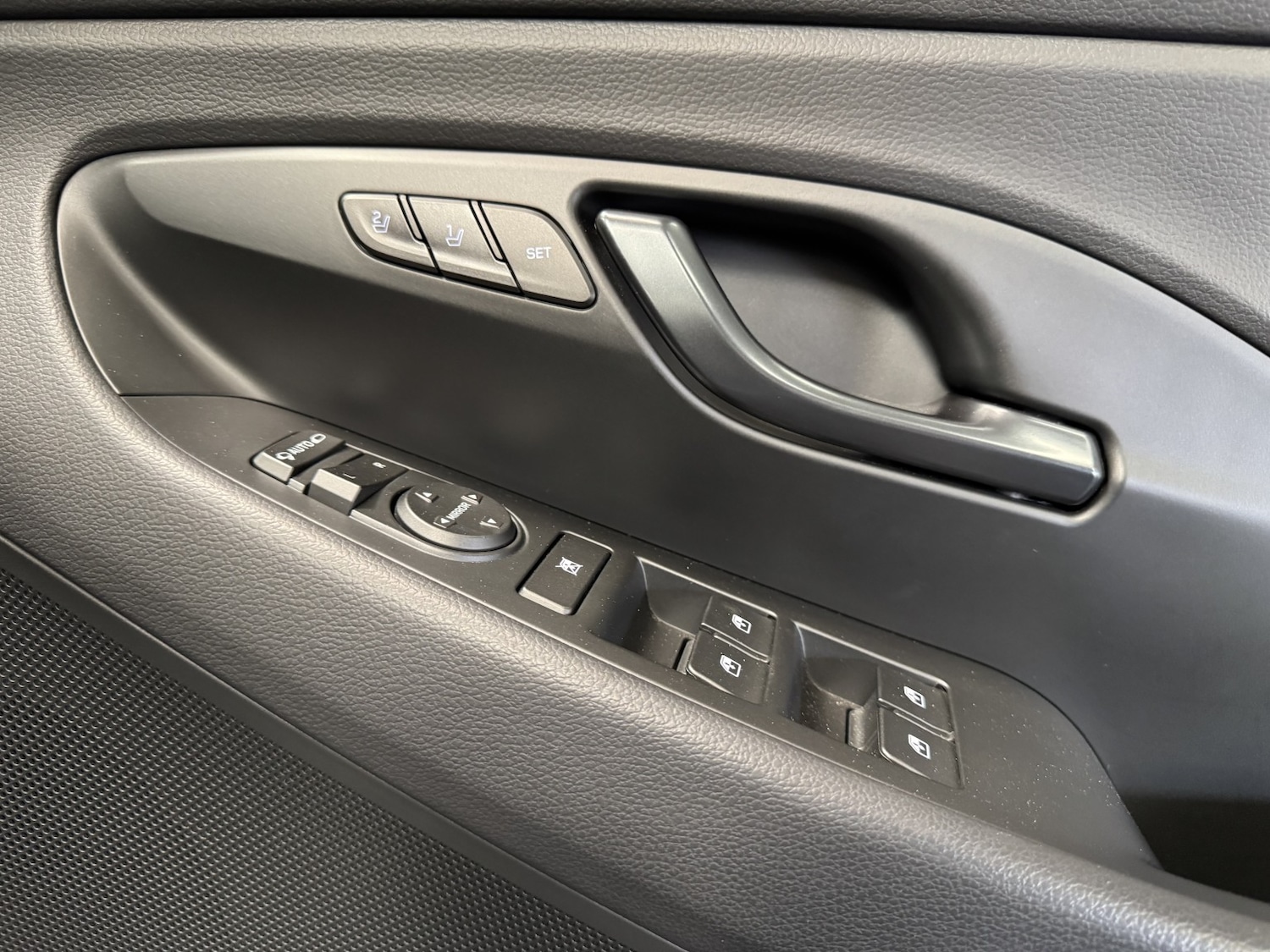 Used Hyundai i30 2023 for sale - 78198036: Photo 55