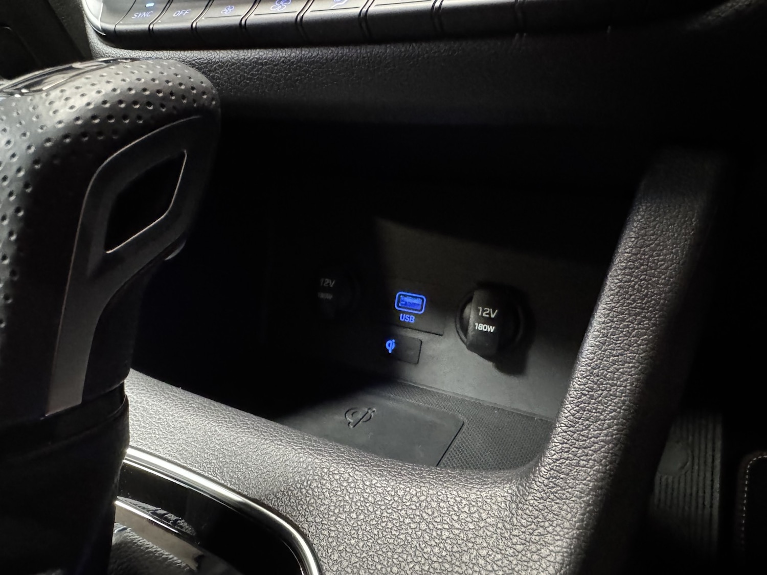 Used Hyundai i30 2023 for sale - 78198036: Photo 60