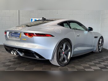 Used Jaguar F-Type 2017 for sale - 75213030: Photo