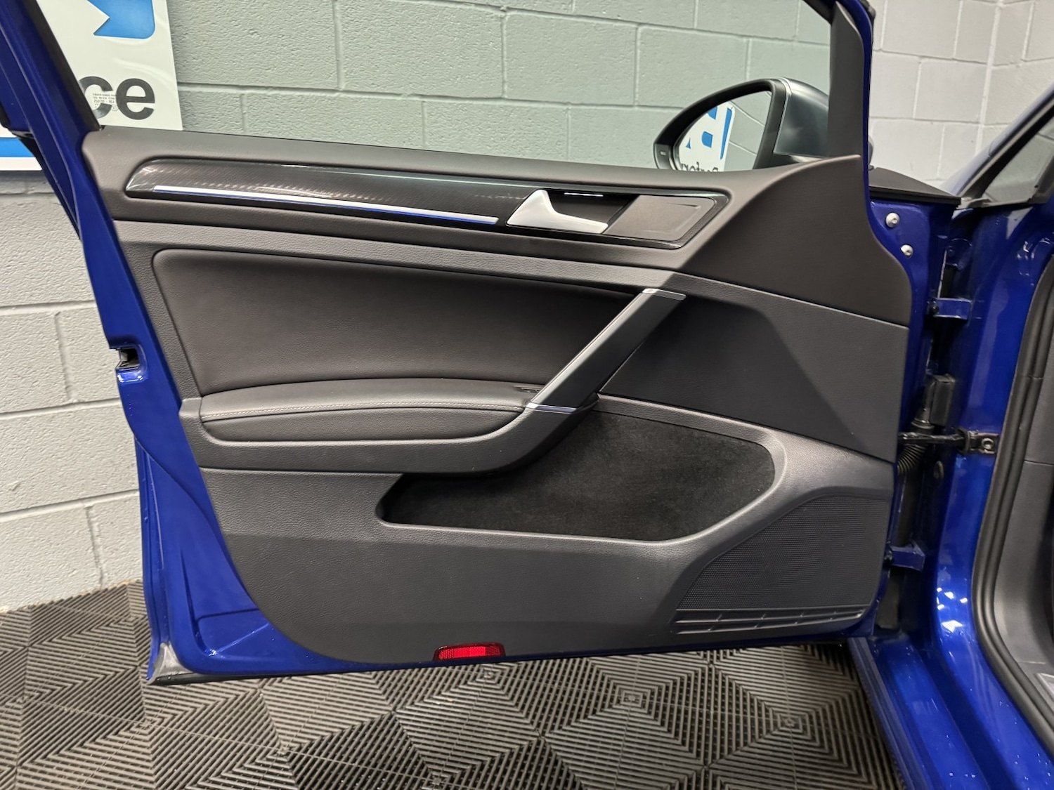 Used Volkswagen Golf 2016 for sale - 77997240: Photo 39