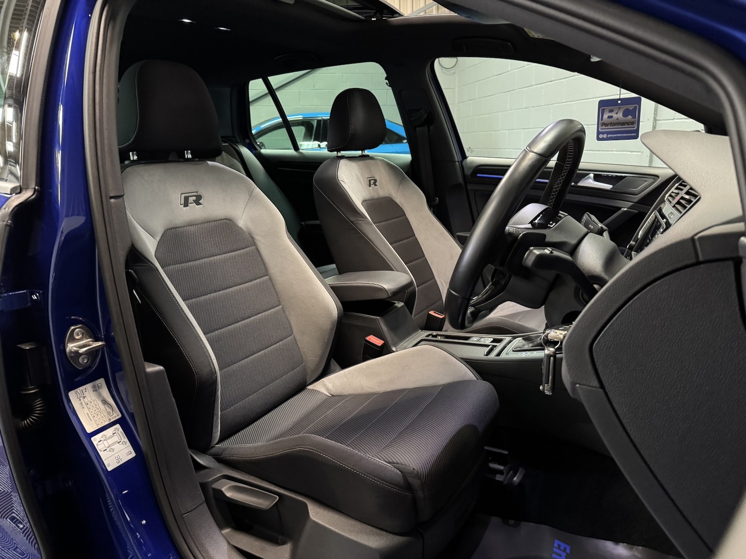 Used Volkswagen Golf 2016 for sale - 77997240: Photo 48