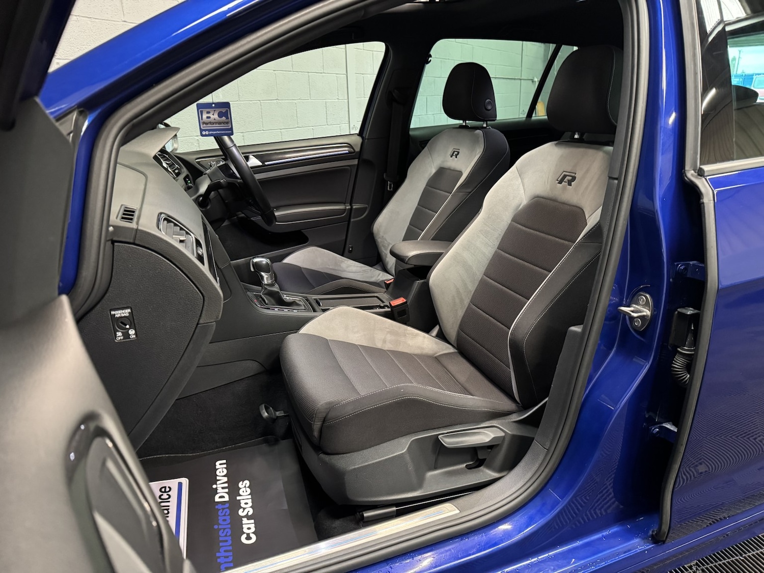 Used Volkswagen Golf 2016 for sale - 77997240: Photo 9