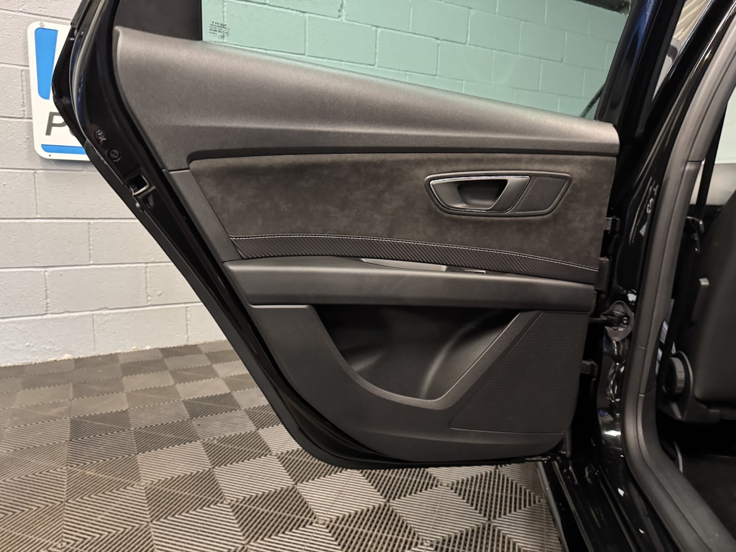 Used SEAT Leon 2017 for sale - 76863767: Photo 37