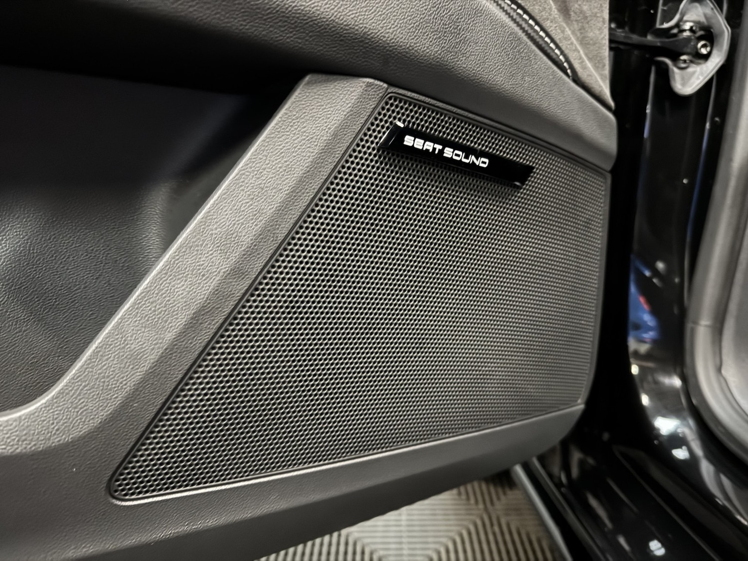 Used SEAT Leon 2017 for sale - 76863767: Photo 42