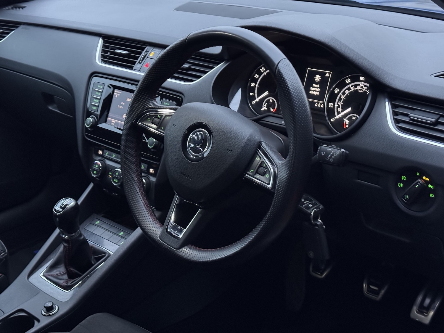 Used Skoda Octavia 2013 for sale - 77251229: Photo 37