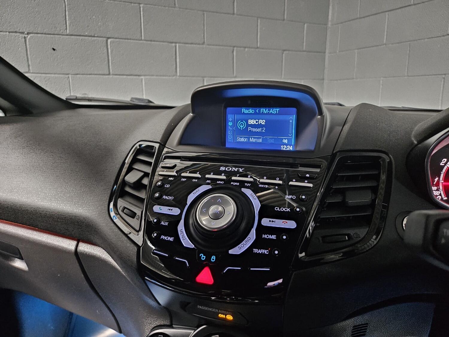 Used Ford Fiesta 2017 for sale - 76565157: Photo 14