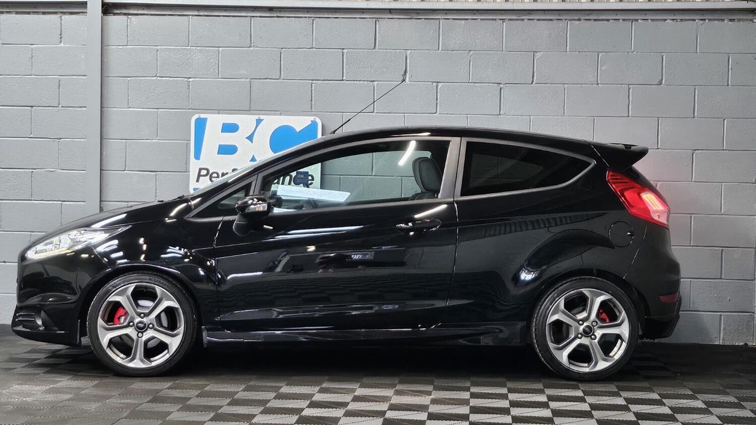 Used Ford Fiesta 2017 for sale - 76565157: Photo 24