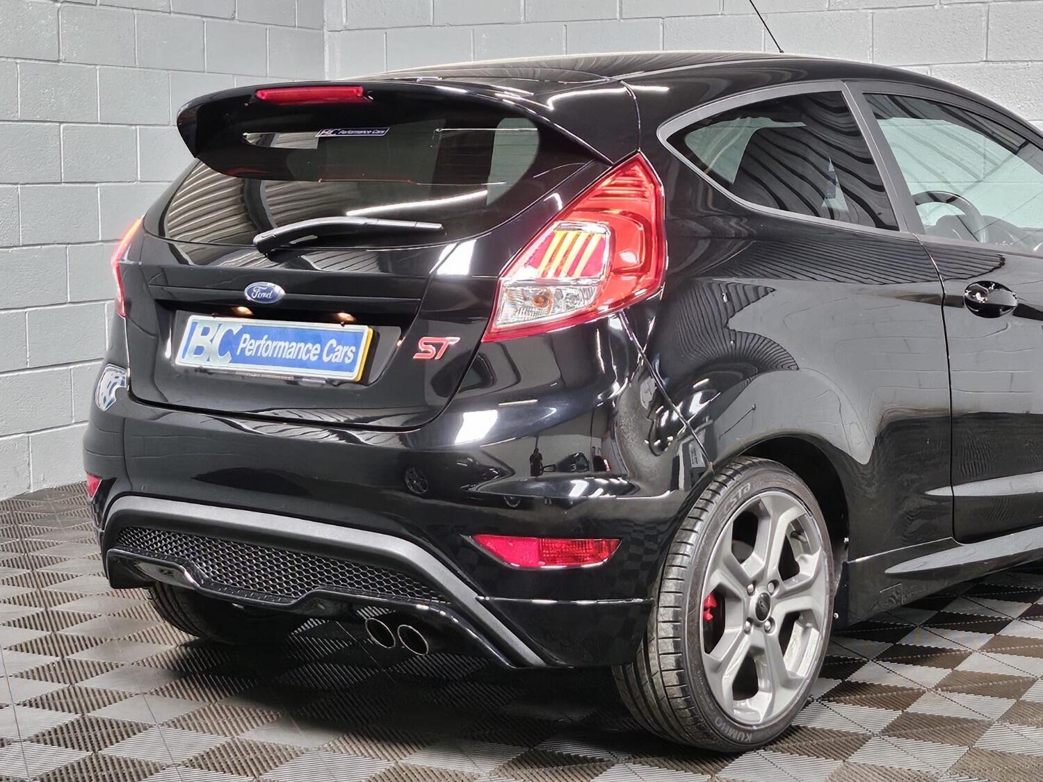 Used Ford Fiesta 2017 for sale - 76565157: Photo 34