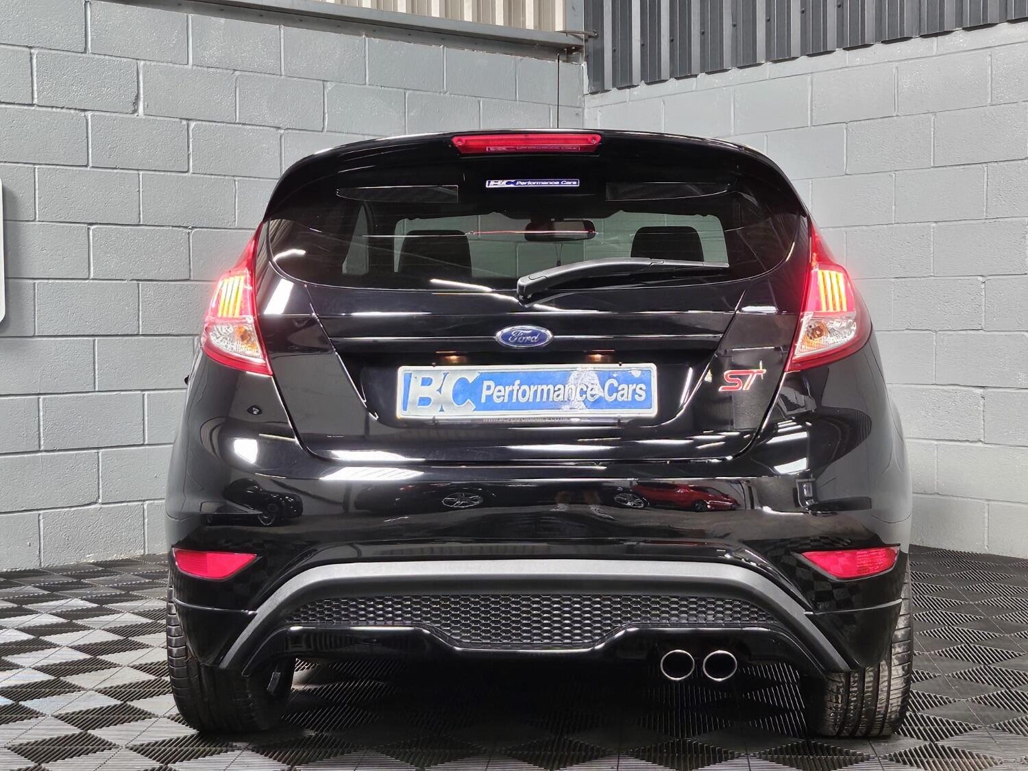 Used Ford Fiesta 2017 for sale - 76565157: Photo 38