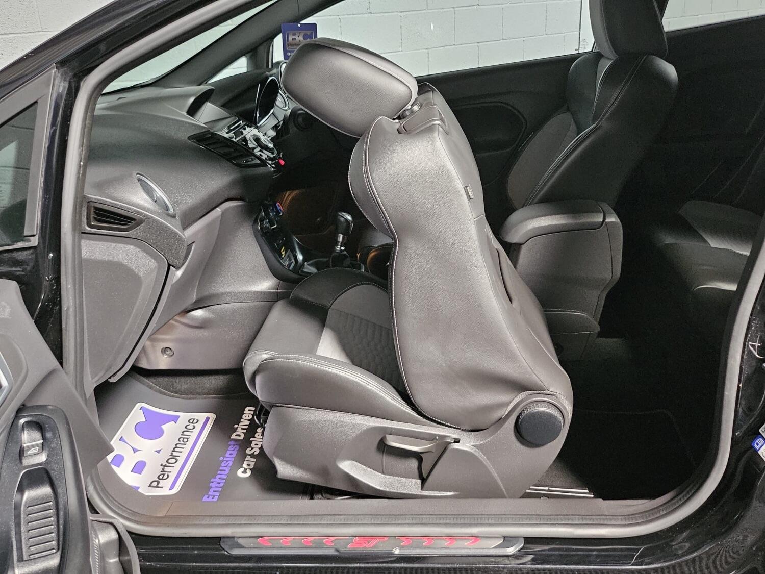 Used Ford Fiesta 2017 for sale - 76565157: Photo 43