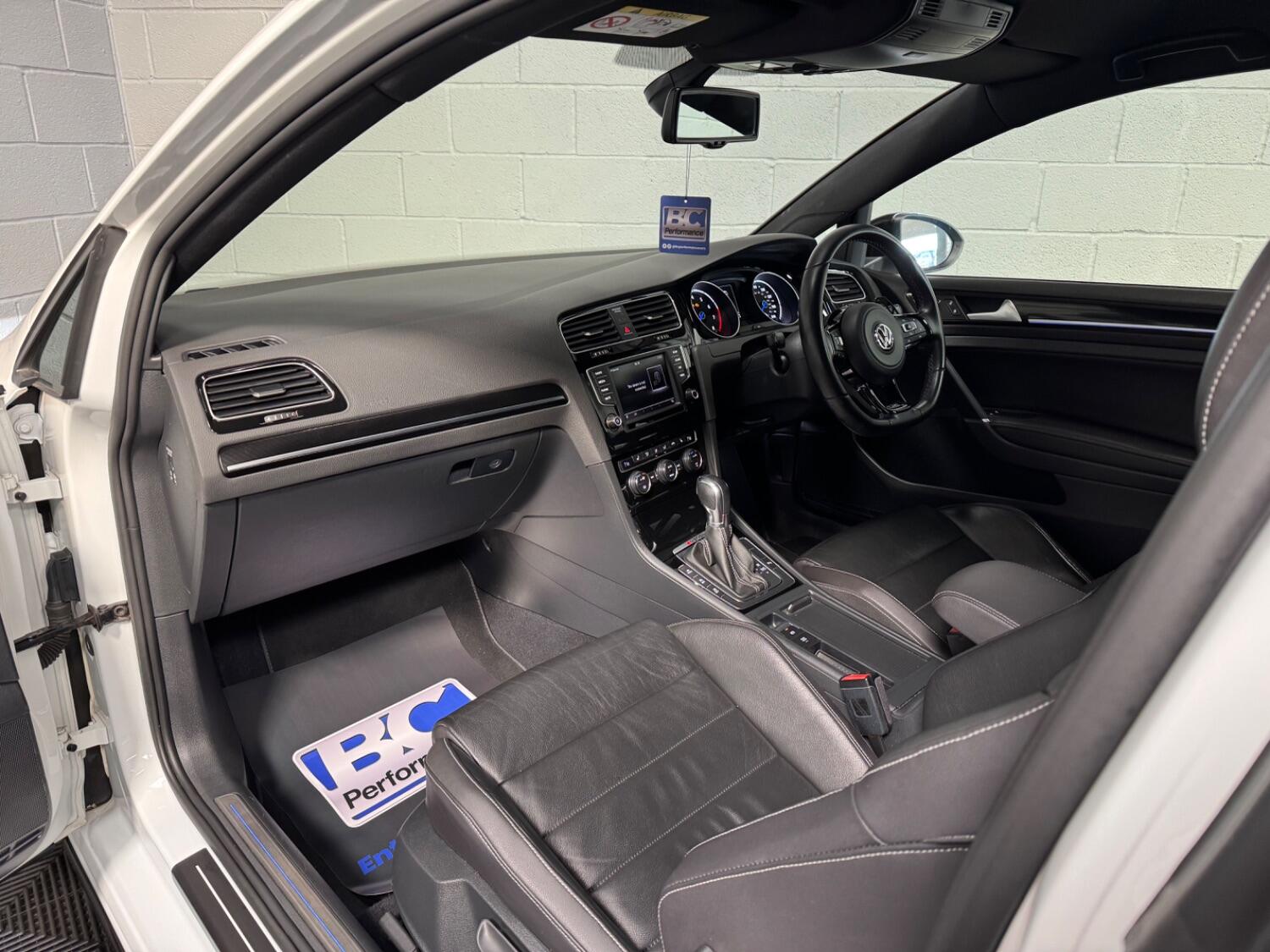 Used Volkswagen Golf 2016 for sale - 77997275: Photo 40