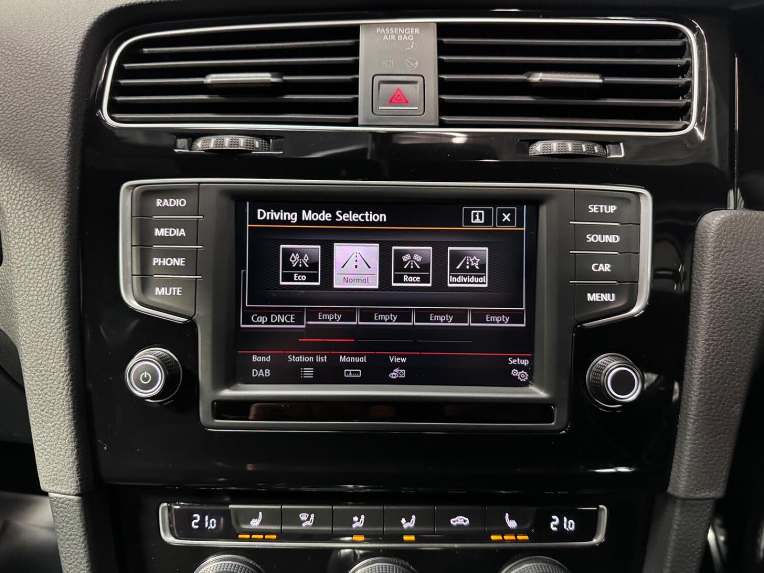 Used Volkswagen Golf 2016 for sale - 77997275: Photo 51