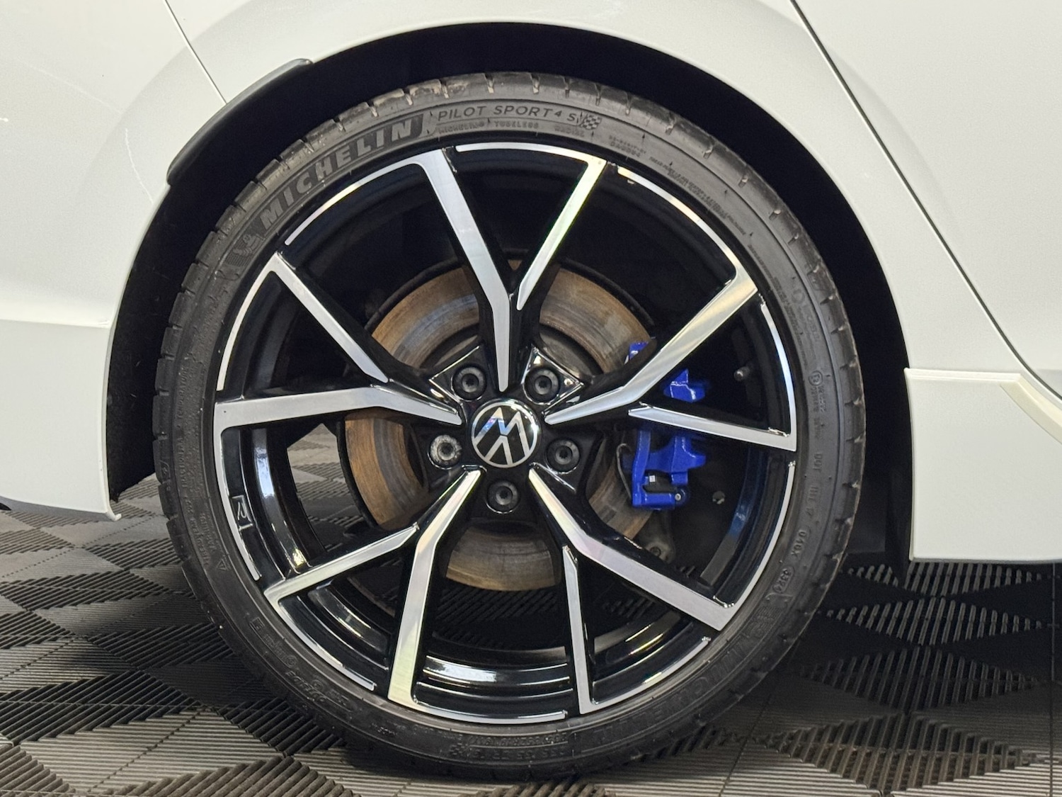 Used Volkswagen Golf 2021 for sale - 76924439: Photo 32