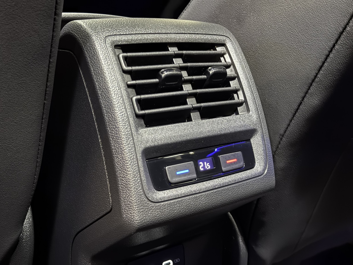 Used Volkswagen Golf 2021 for sale - 76924439: Photo 53