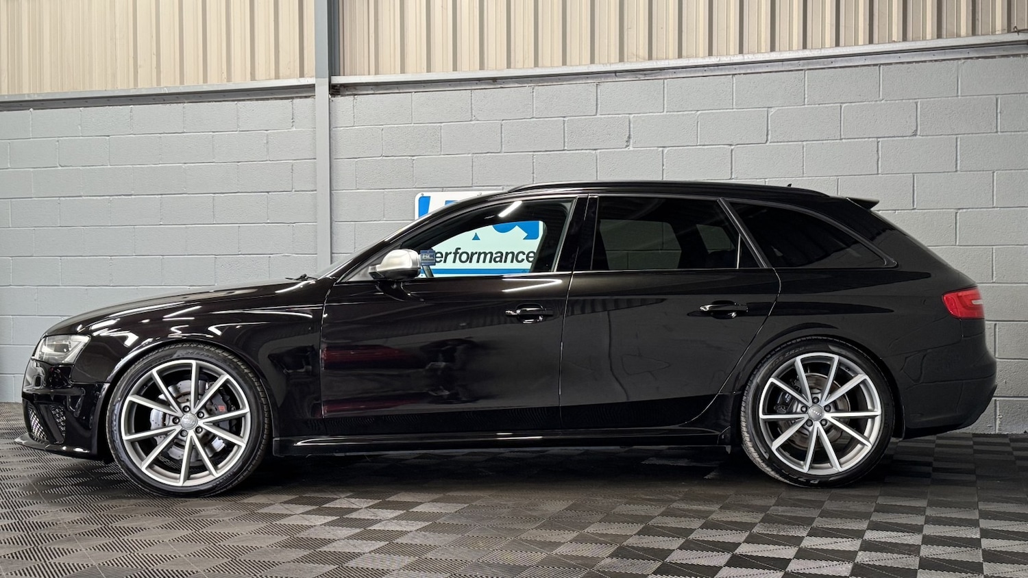 Used Audi RS4 2014 for sale - 76769472: Photo 18