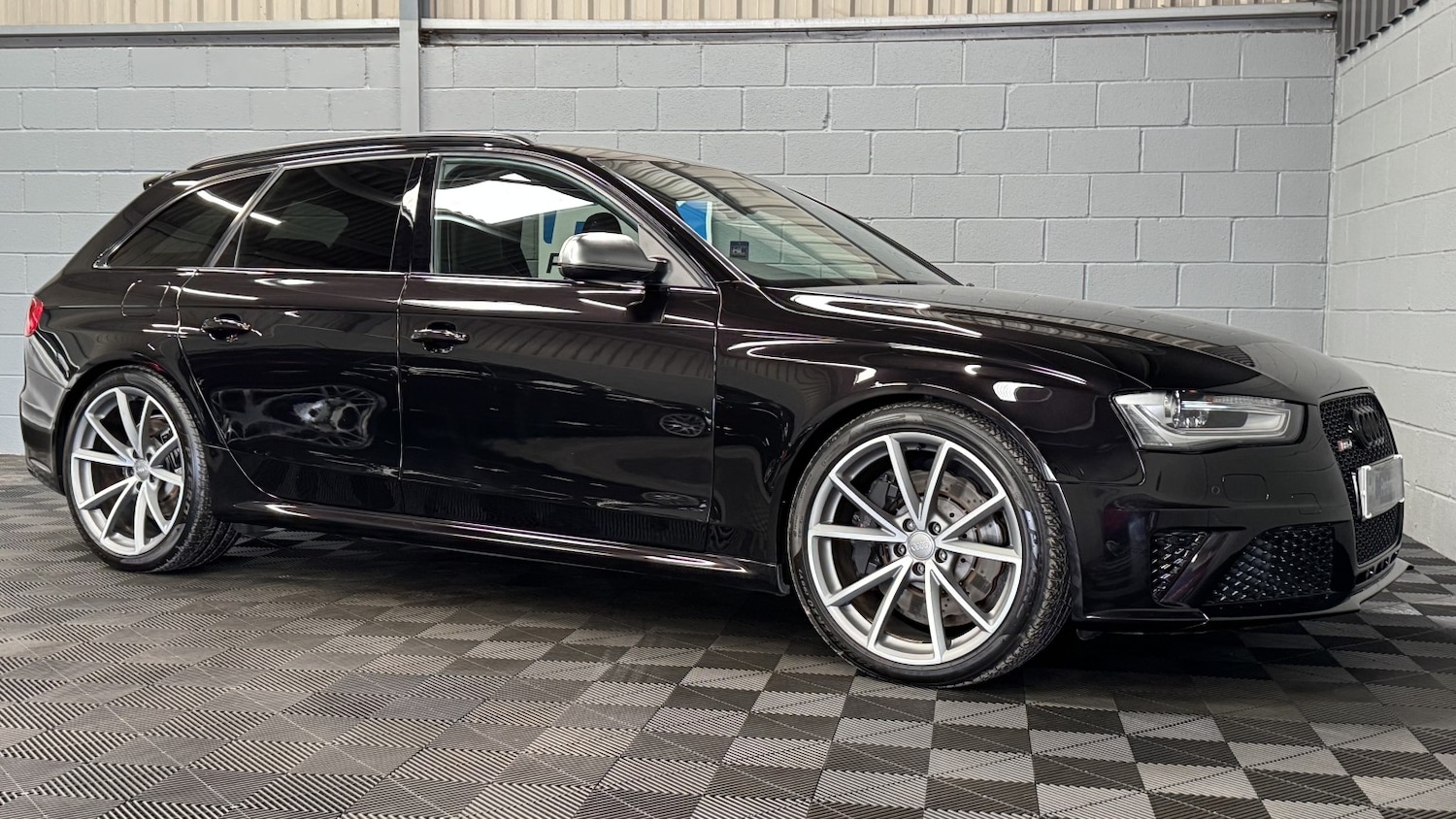 Used Audi RS4 2014 for sale - 76769472: Photo 28