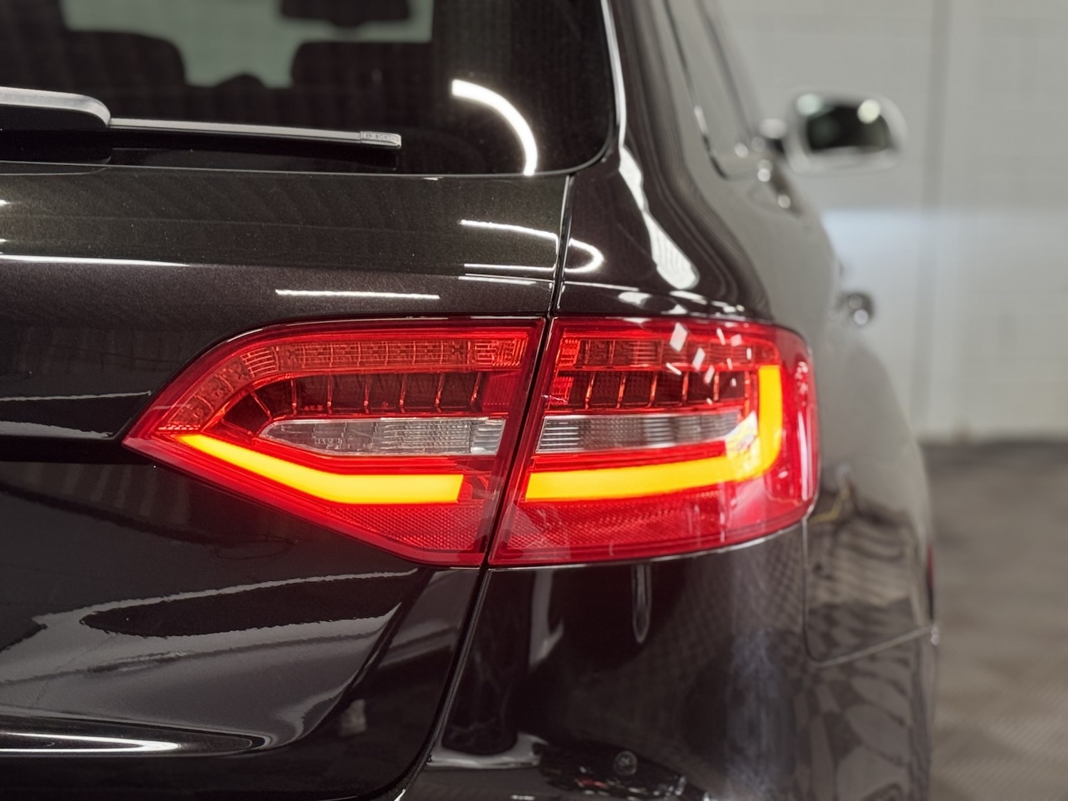 Used Audi RS4 2014 for sale - 76769472: Photo 35