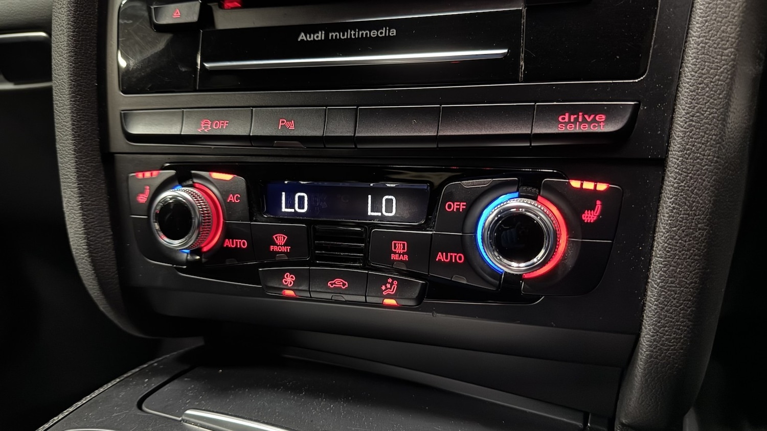 Used Audi RS4 2014 for sale - 76769472: Photo 69