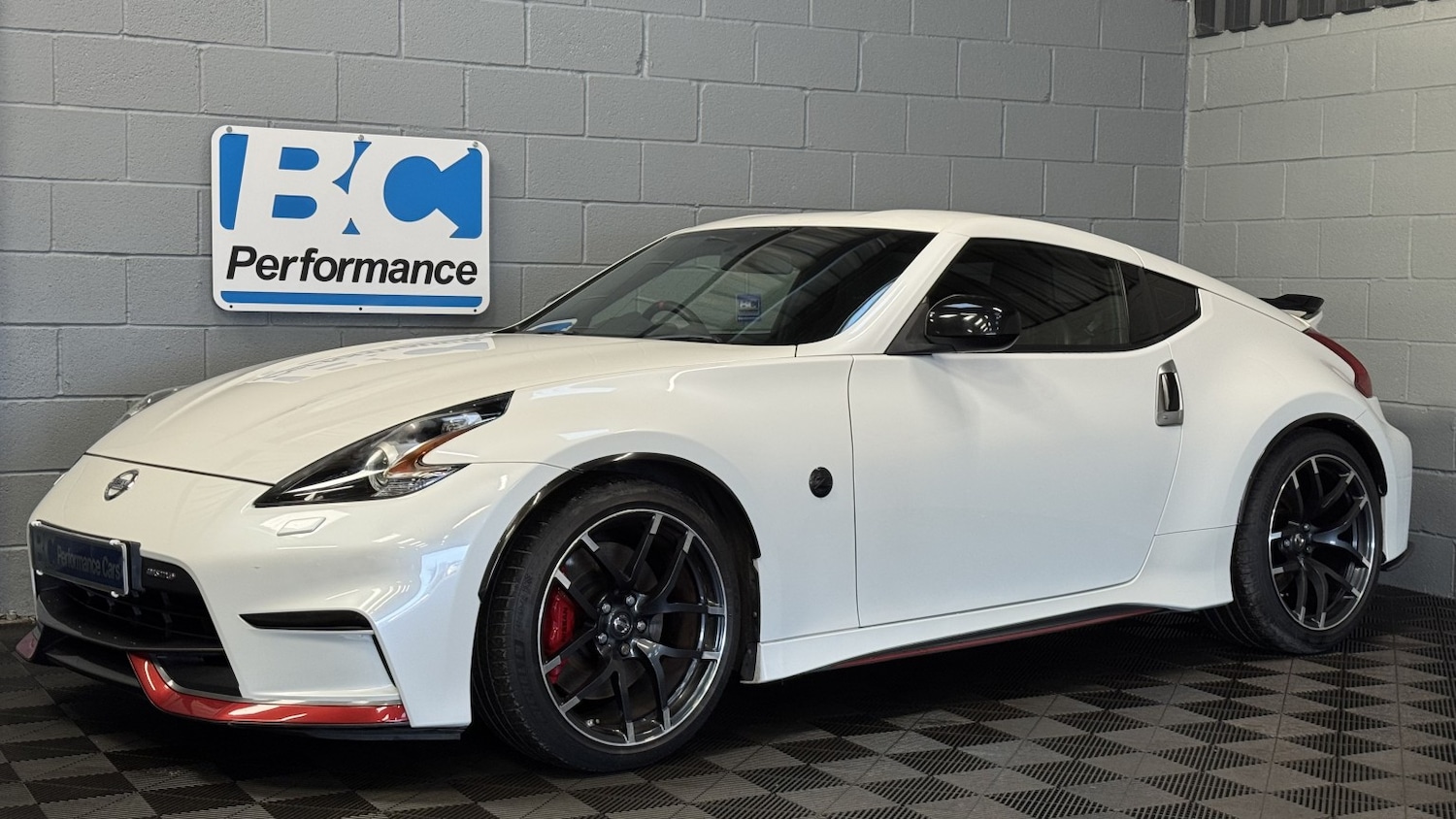 Used Nissan 370 Z 2017 for sale - 77129529: Photo 16