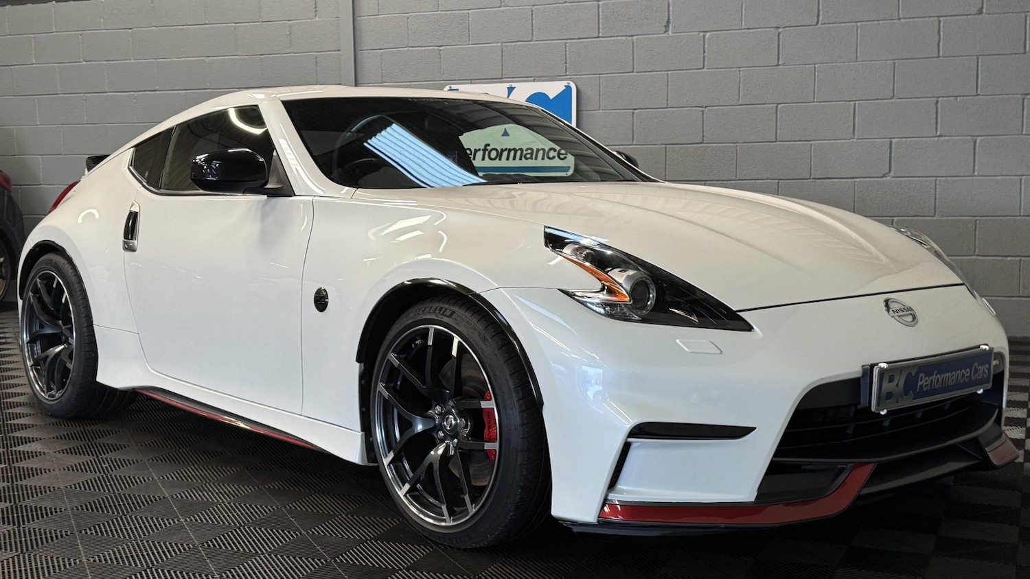 Used Nissan 370 Z 2017 for sale - 77129529: Photo 2