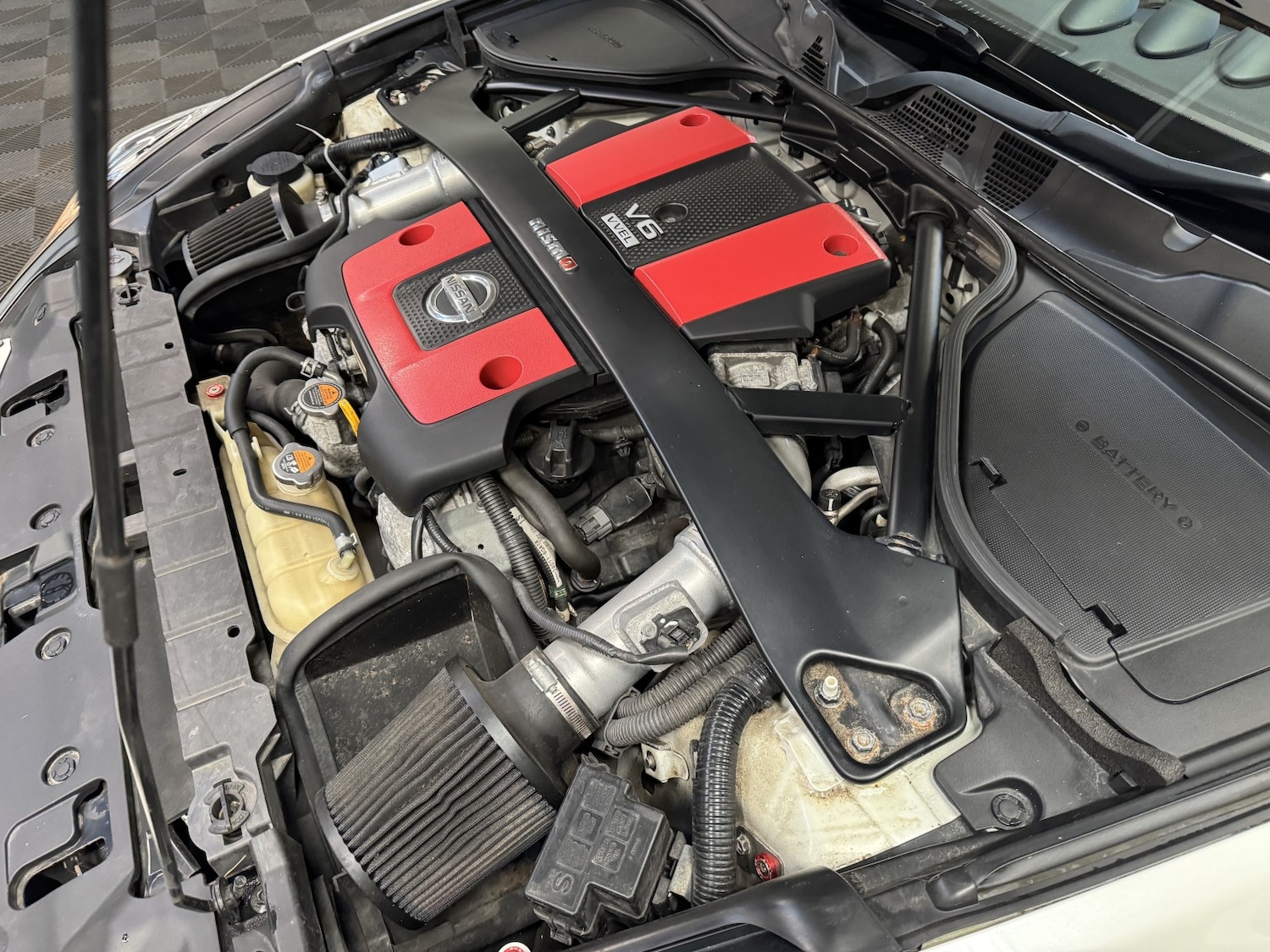 Used Nissan 370 Z 2017 for sale - 77129529: Photo 51