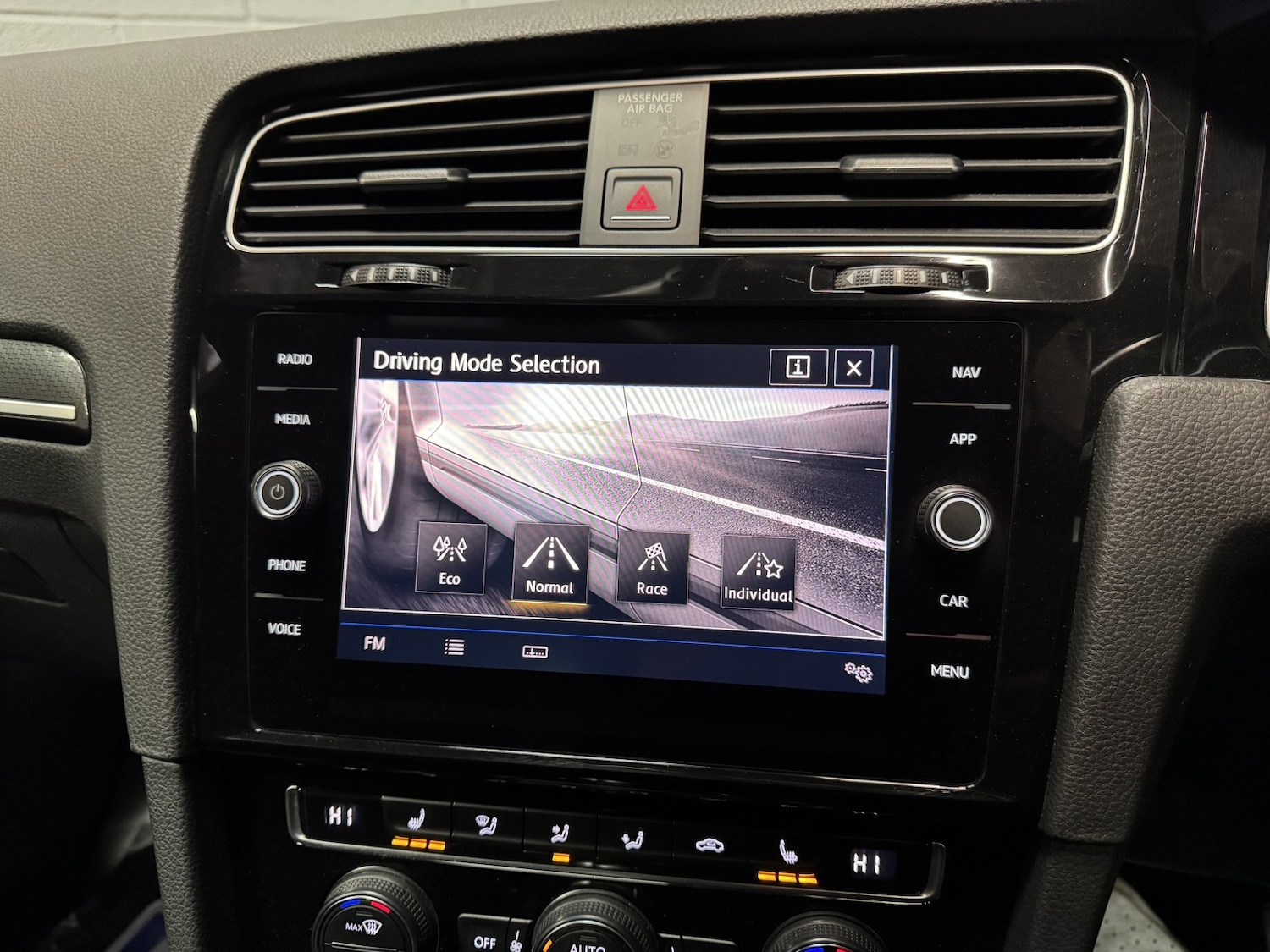 Used Volkswagen Golf 2018 for sale - 78031769: Photo 13