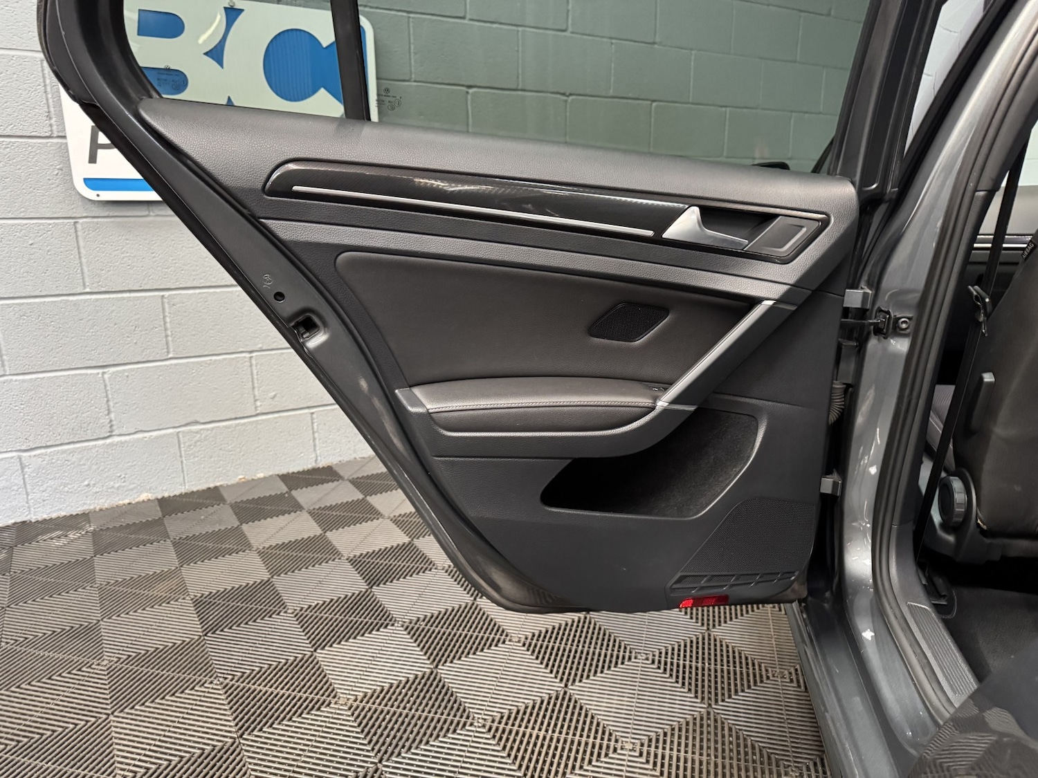 Used Volkswagen Golf 2018 for sale - 78031769: Photo 34