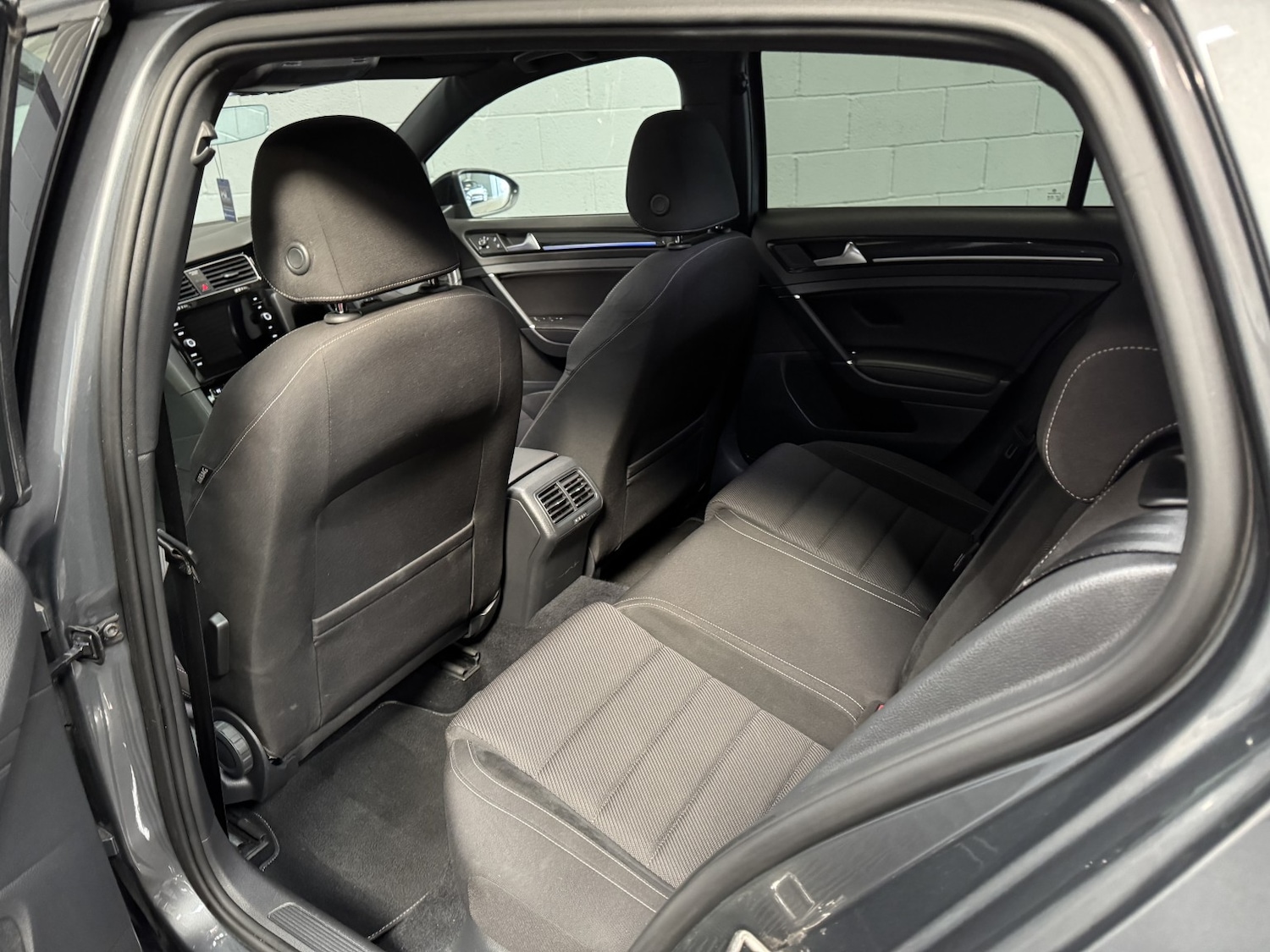 Used Volkswagen Golf 2018 for sale - 78031769: Photo 35