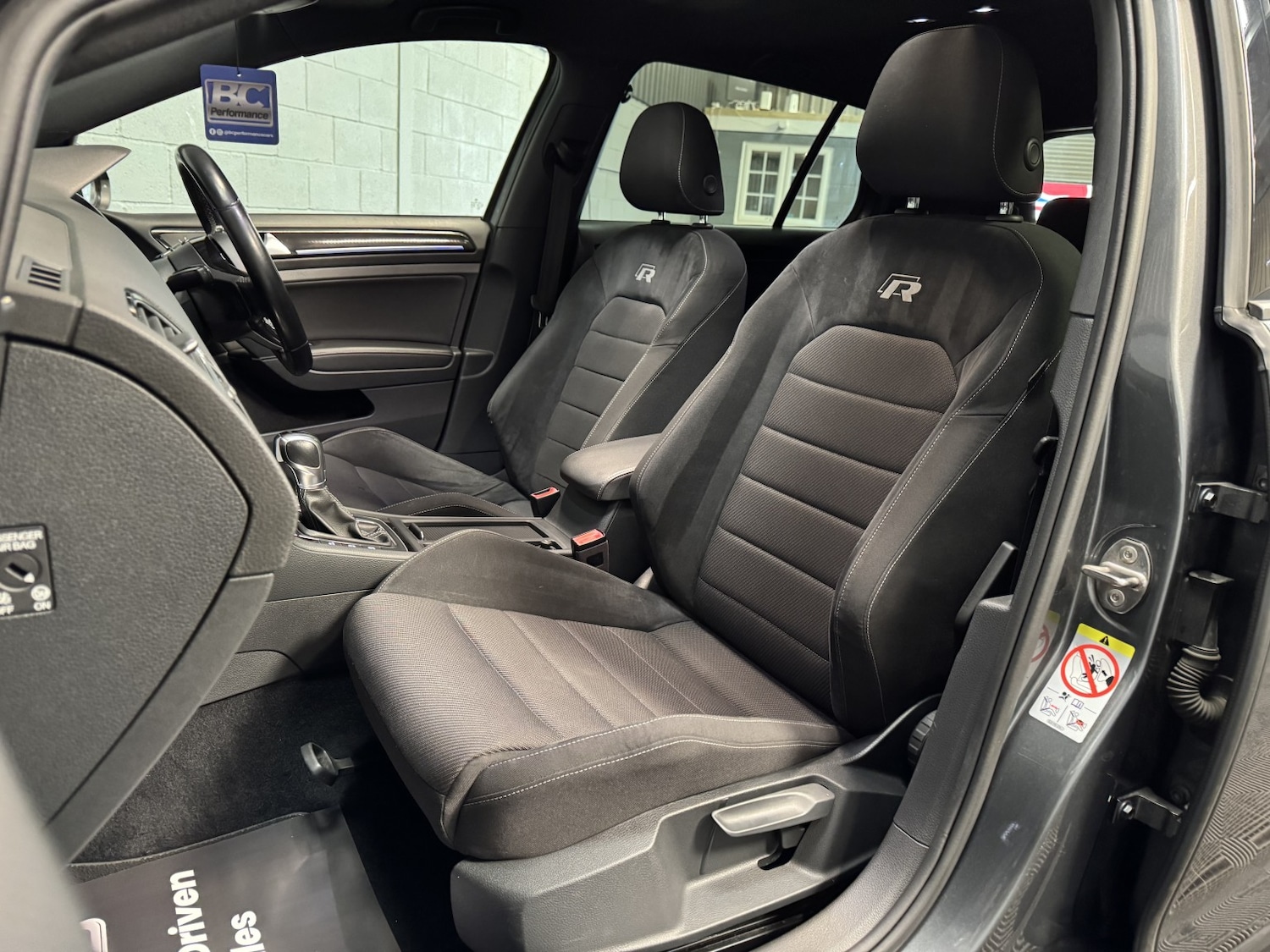 Used Volkswagen Golf 2018 for sale - 78031769: Photo 9