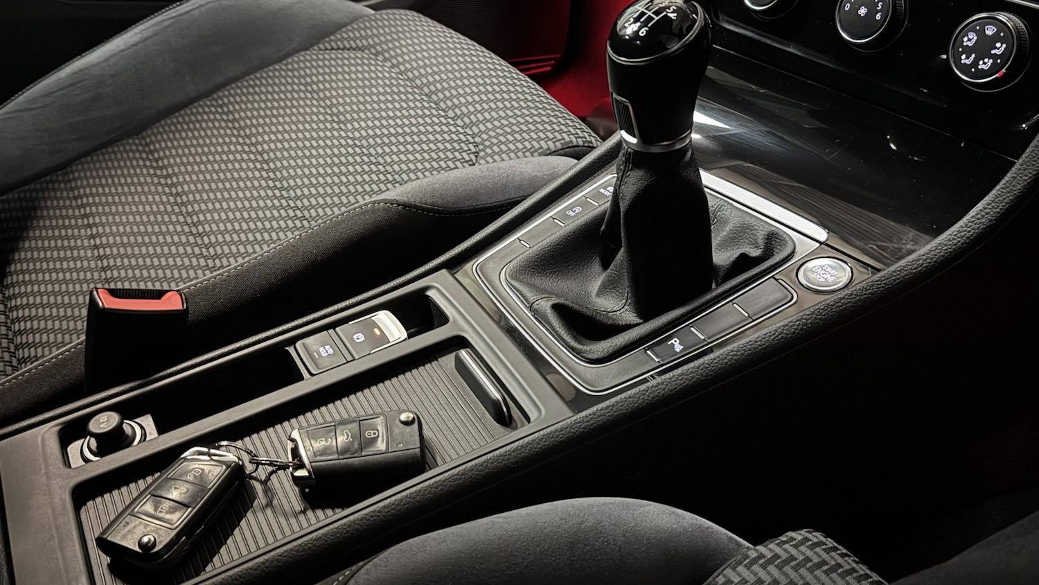 Used Volkswagen Golf 2017 for sale - 77522047: Photo 13