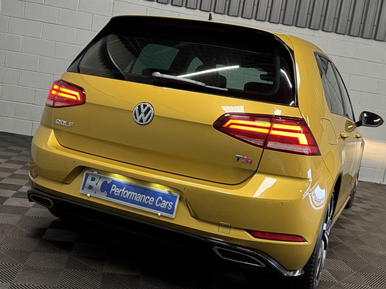 Used Volkswagen Golf 2017 for sale - 77522047: Photo 31