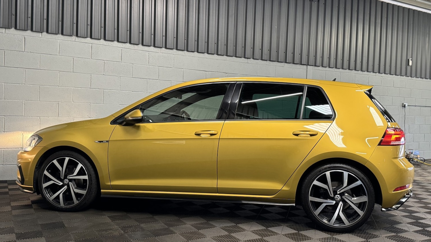 Used Volkswagen Golf 2017 for sale - 77522047: Photo 36