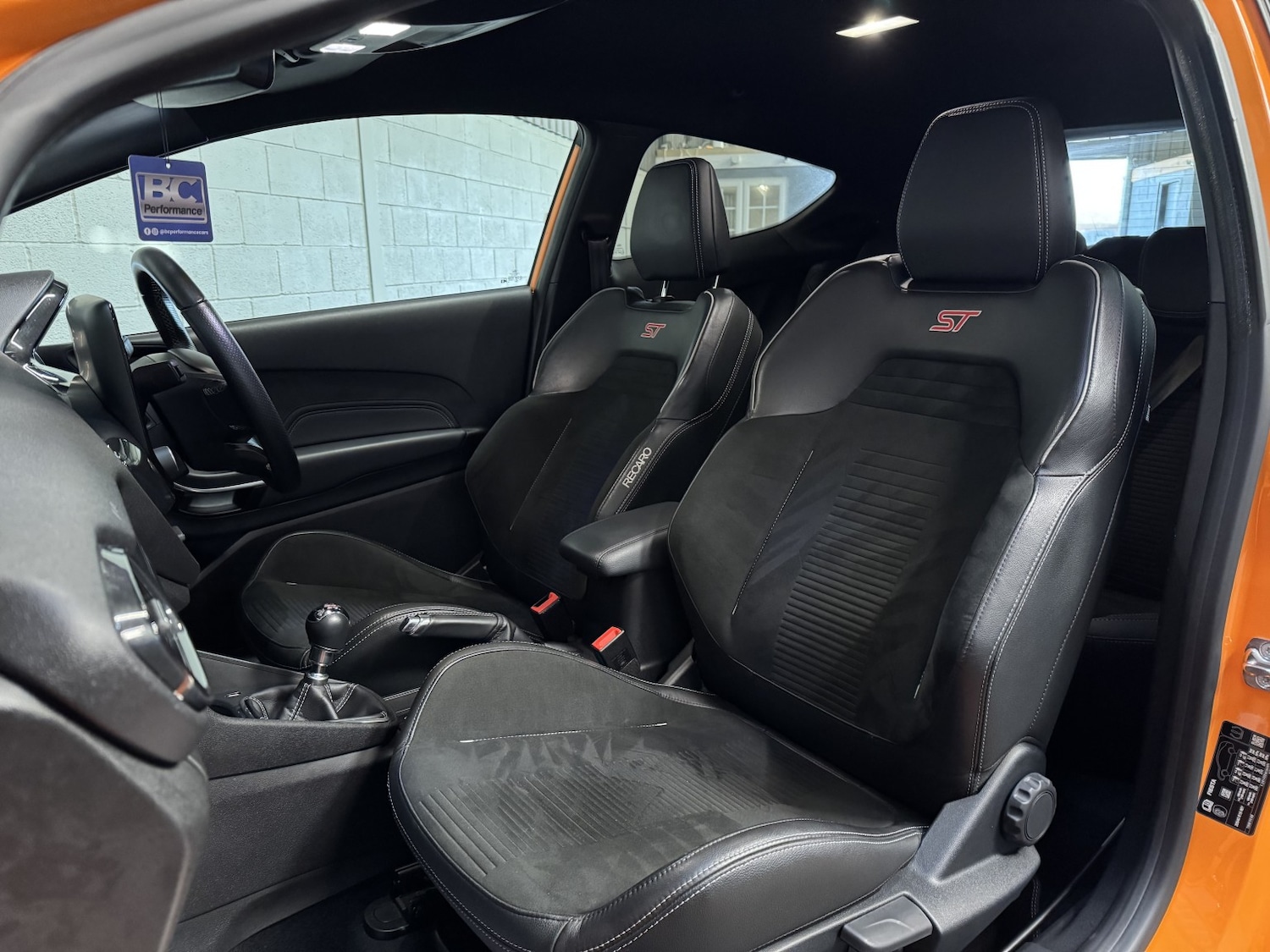 Used Ford Fiesta 2020 for sale - 76896909: Photo 44