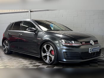 Used Volkswagen Golf 2015 for sale - 79858942: Photo