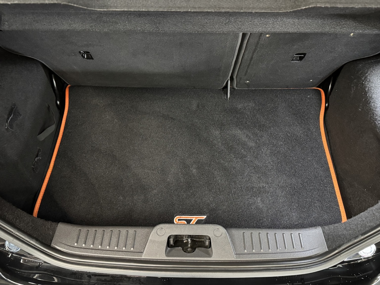 Used Ford Fiesta 2017 for sale - 76536717: Photo 31