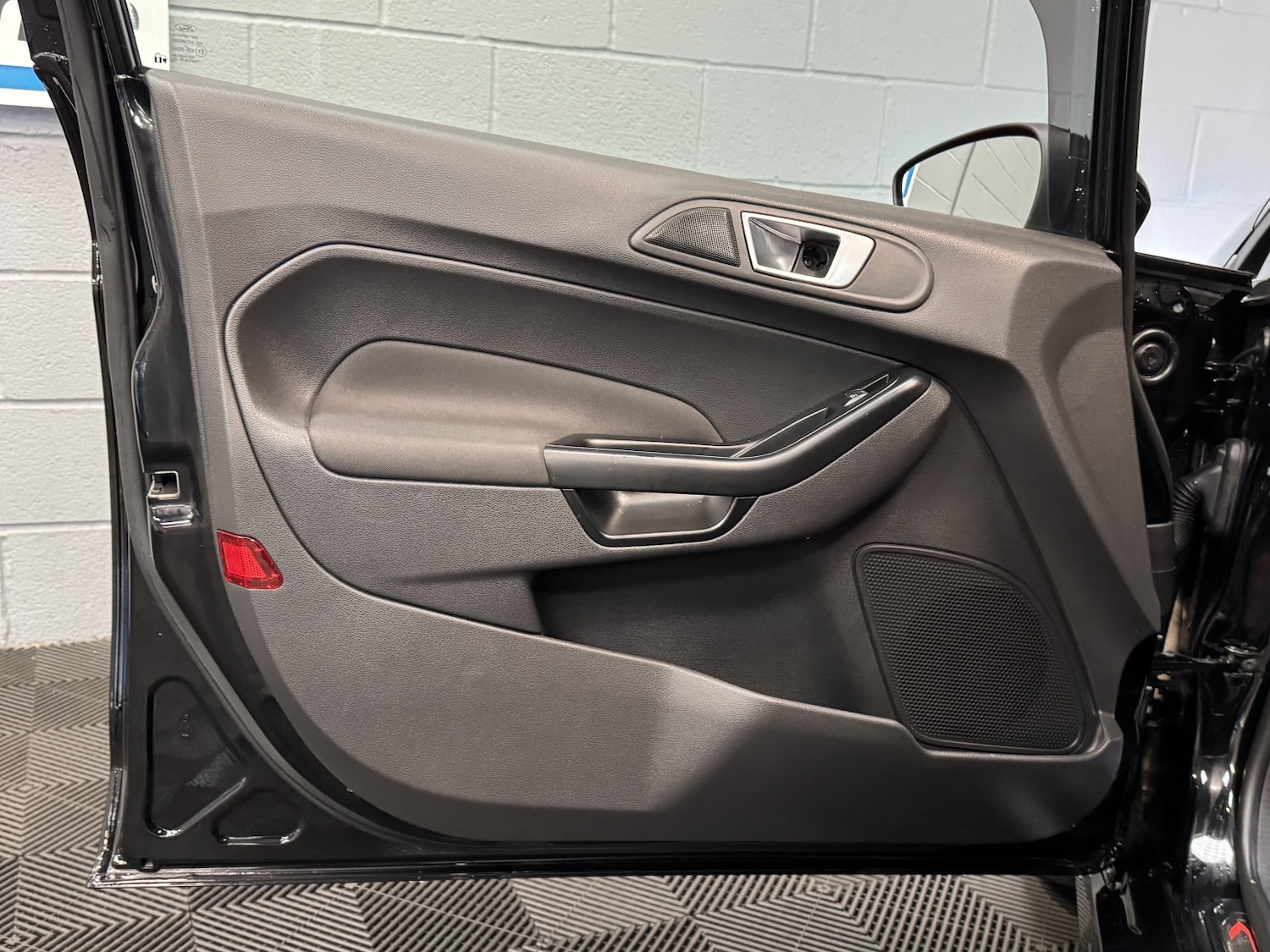 Used Ford Fiesta 2017 for sale - 76536717: Photo 38