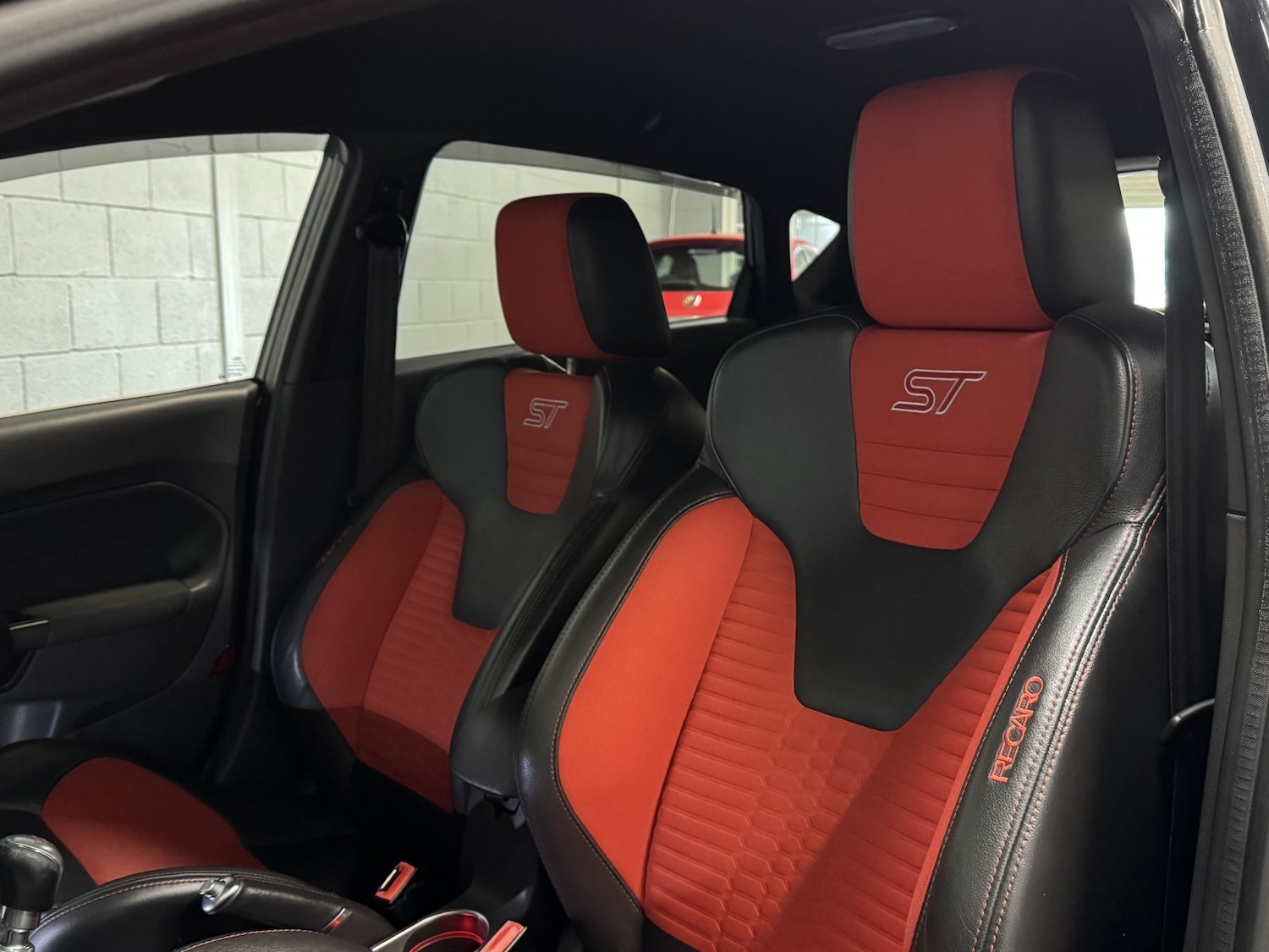 Used Ford Fiesta 2017 for sale - 76536717: Photo 40