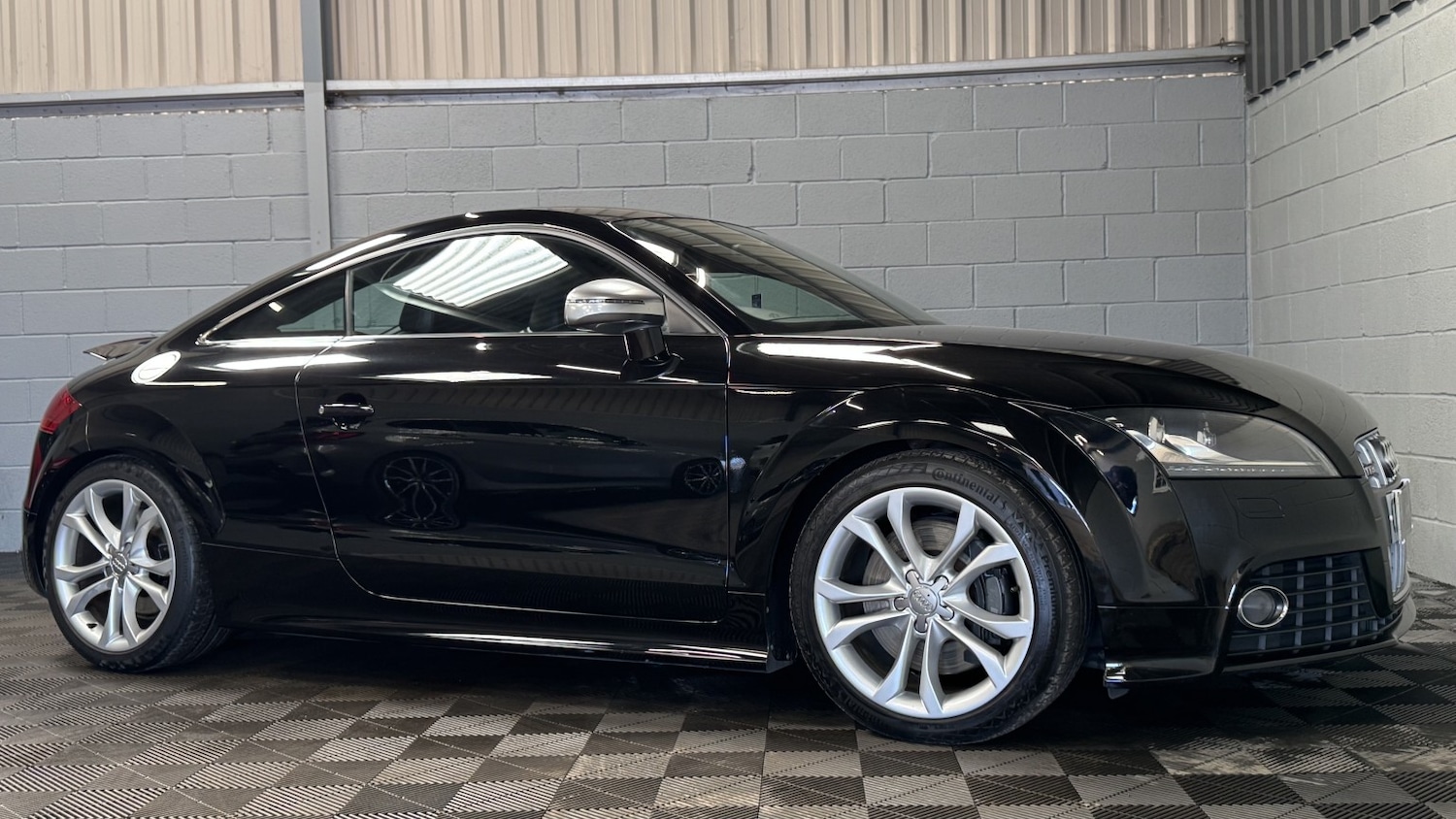 Used Audi TT 2009 for sale - 77997208: Photo 14