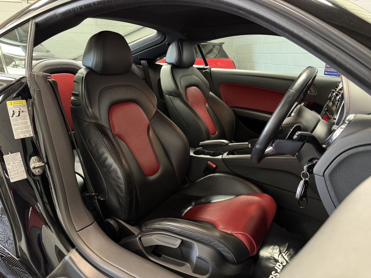 Used Audi TT 2009 for sale - 77997208: Photo 8