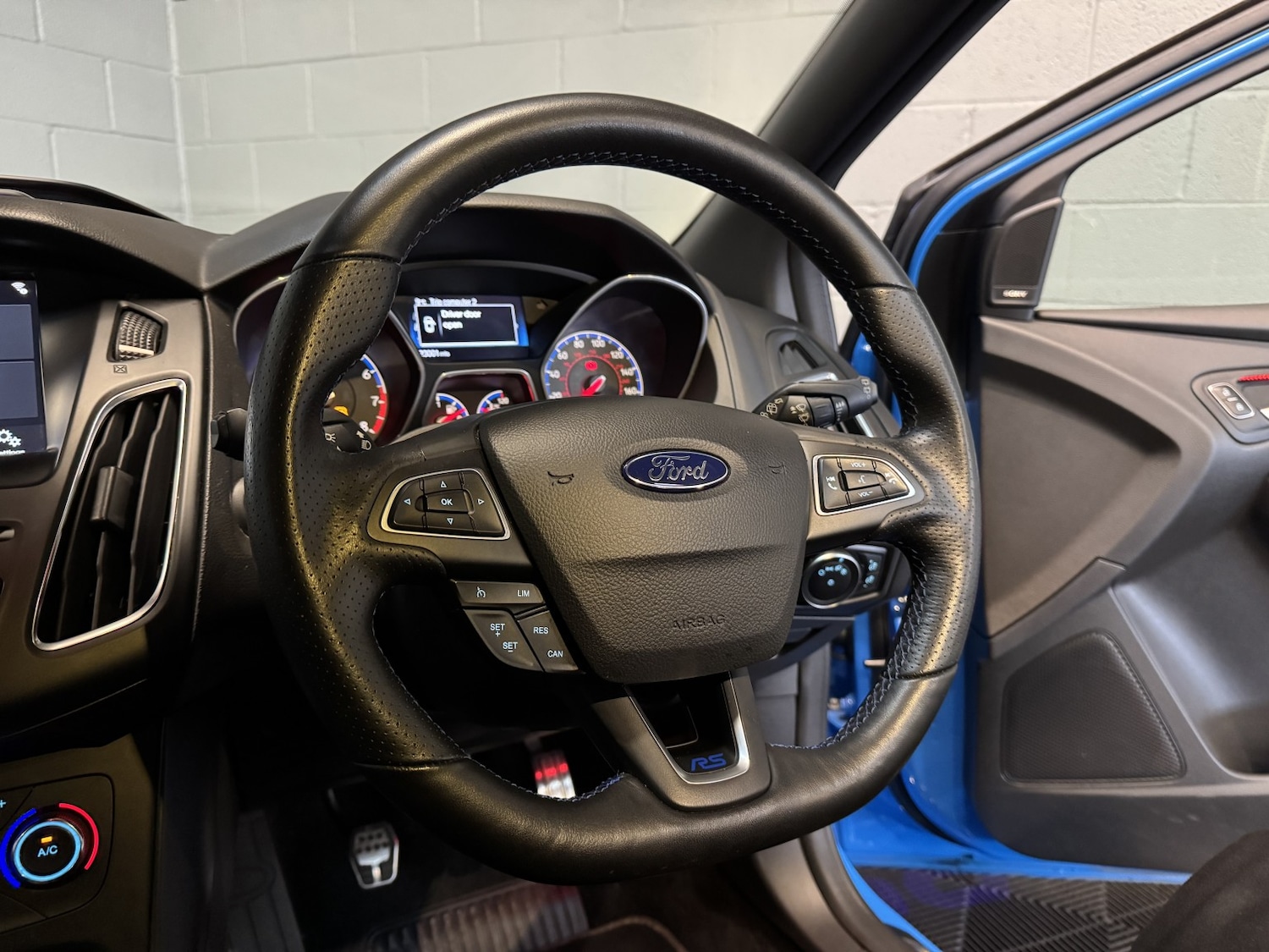 Used Ford Focus 2017 for sale - 76896914: Photo 18