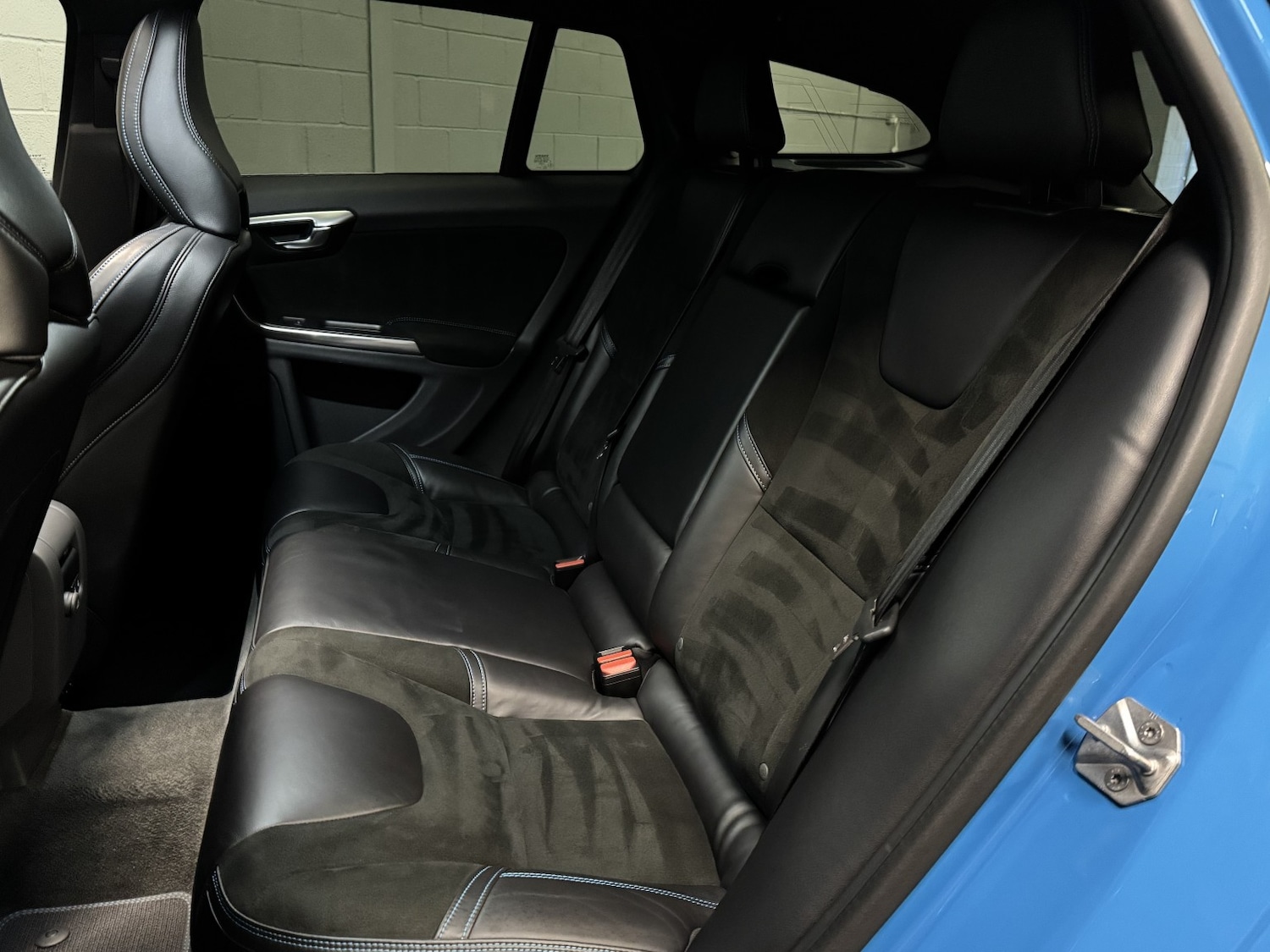 Used Volvo V60 2015 for sale - 77154427: Photo 17