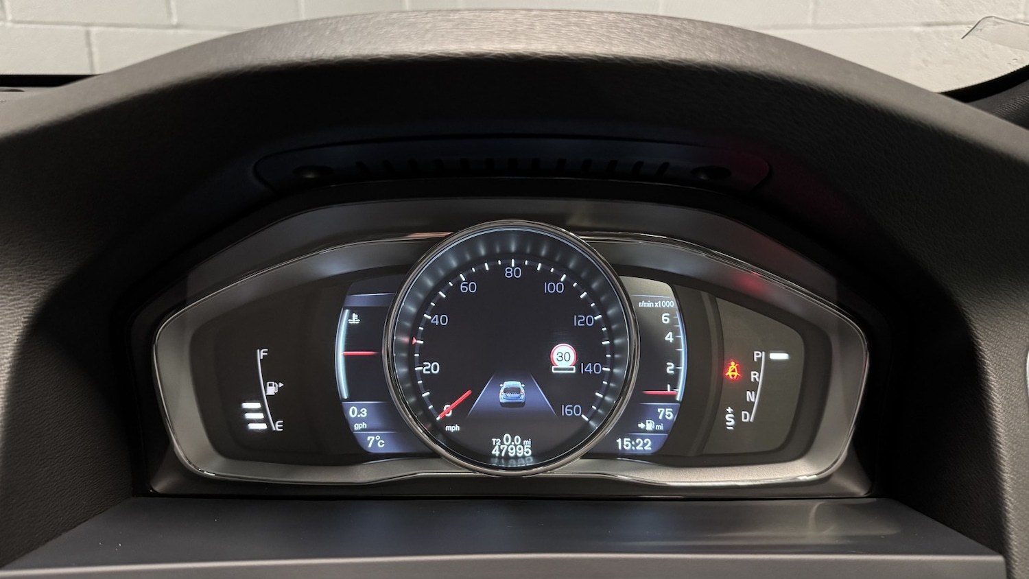 Used Volvo V60 2015 for sale - 77154427: Photo 22