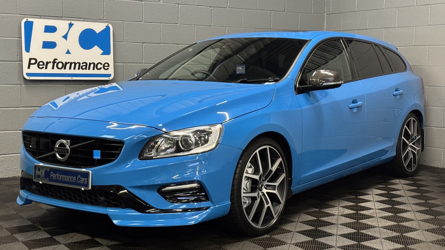 Used Volvo V60 2015 for sale - 77154427: Photo 24