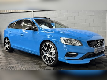 Used Volvo V60 2015 for sale - 77154427: Photo