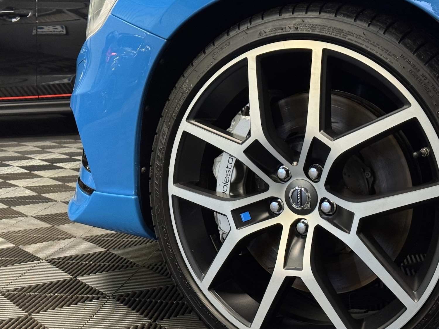 Used Volvo V60 2015 for sale - 77154427: Photo 31