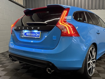 Used Volvo V60 2015 for sale - 77154427: Photo