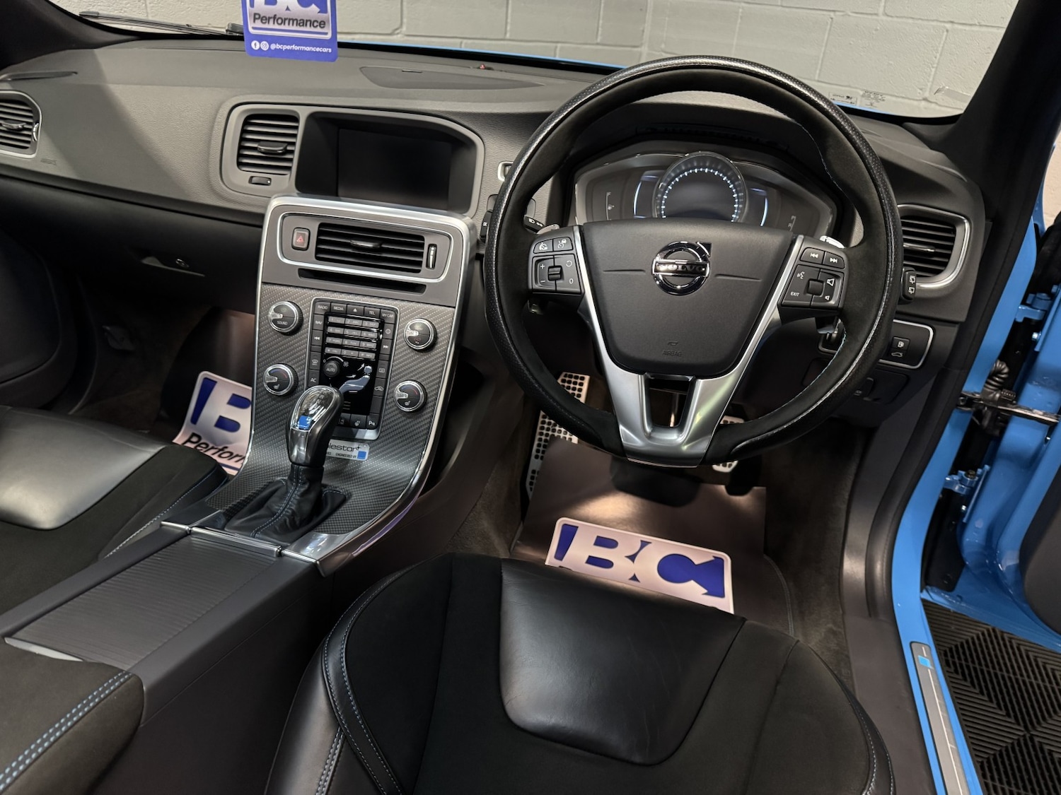 Used Volvo V60 2015 for sale - 77154427: Photo 62