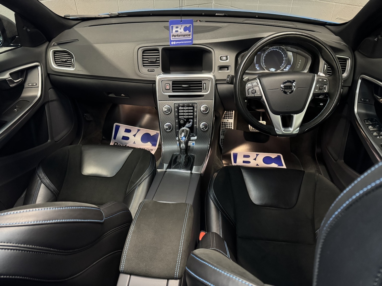 Used Volvo V60 2015 for sale - 77154427: Photo 8